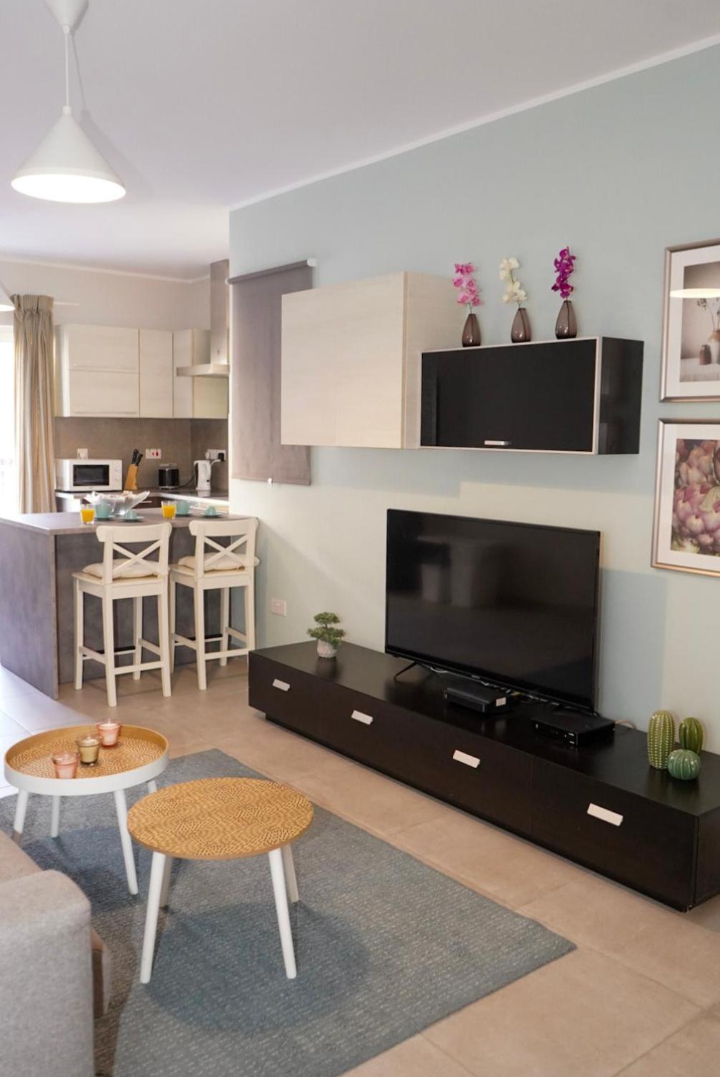 Comfort And Convenience Flat 4 Dad'S Court Сейнт Полс Бей Екстериор снимка